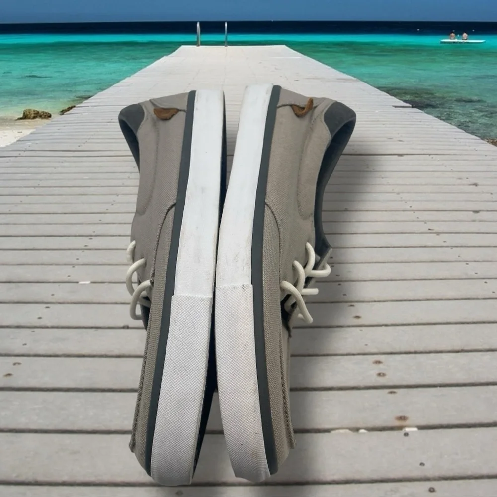 Reef Men's Deckhand 3 Boat Show Sneaker Size 9